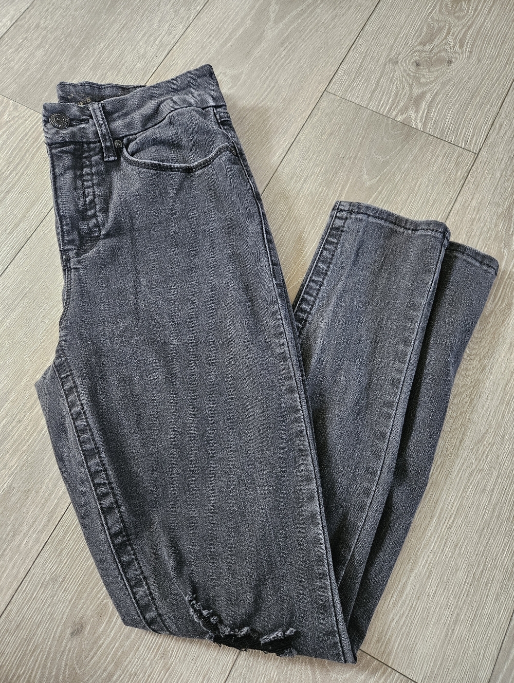 SEVEN7 Tummyless High Rise Skinny Jeans